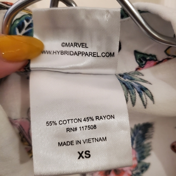 Marvel Avengers What If Men’s XS Hawaiian Shirt Spider-Man - Picture 7 of 7